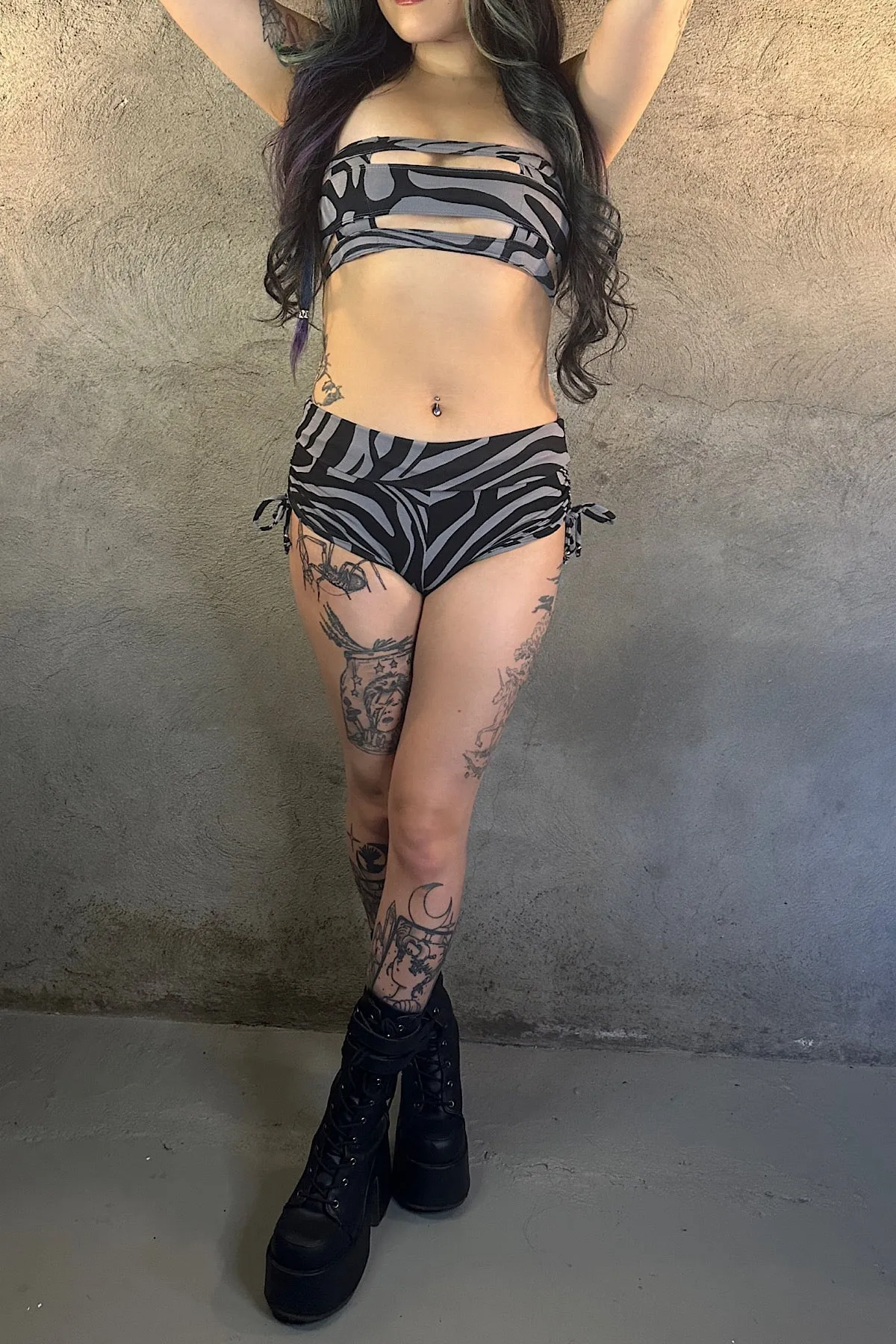 5D x Stellar Dust Helia Shorts - zebra