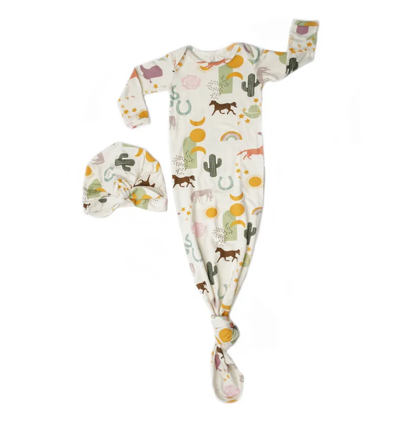 Bamboo Knotted Gown & Hat Newborn Baby Gift Set