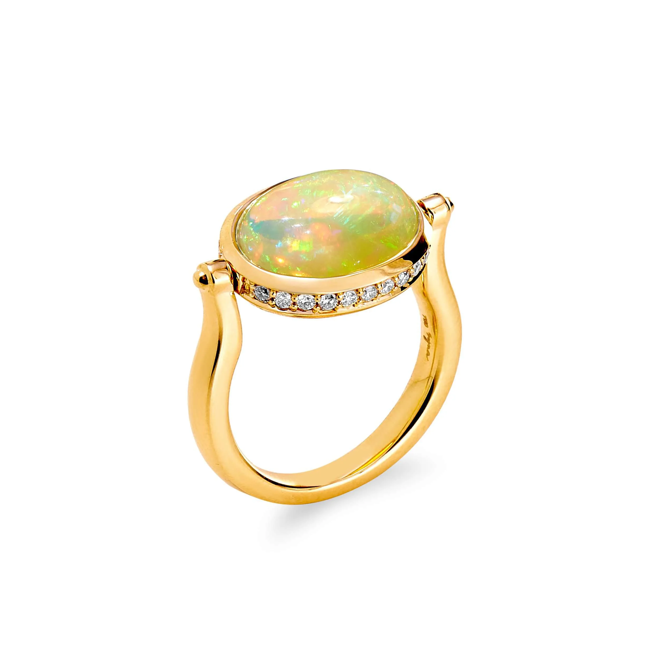 Cabochon Swivel Ring