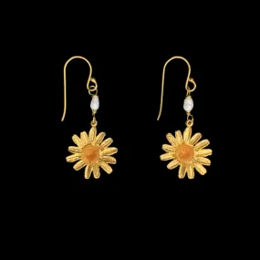 Golden Butter Daisy Earrings - Pearl Wire