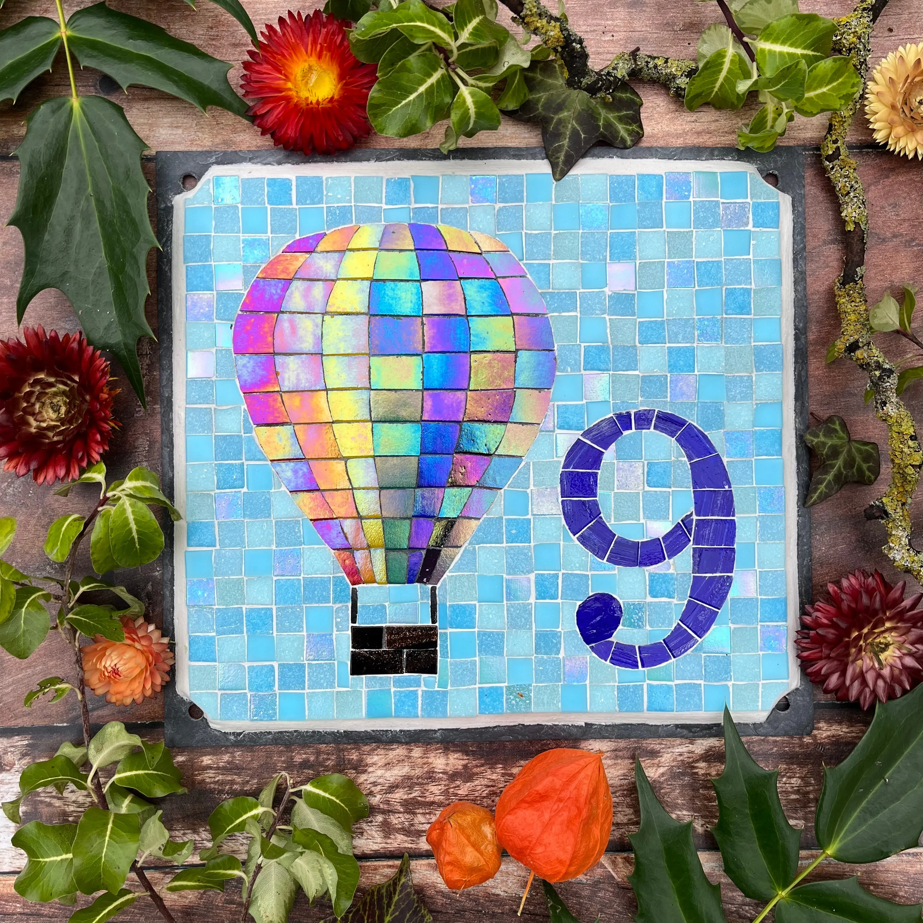 Mosaic house number with a hot air balloon