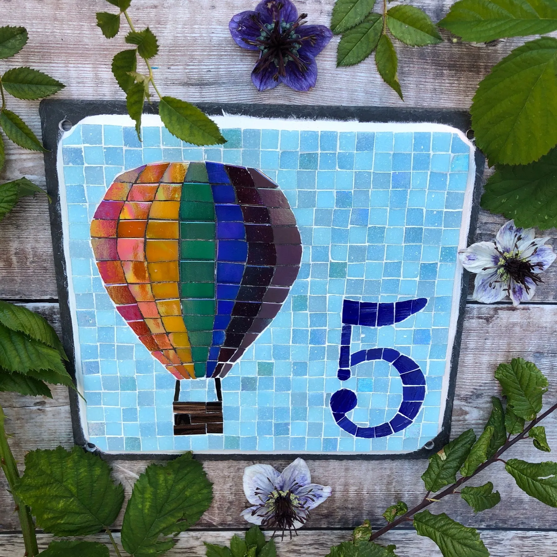 Mosaic house number with a hot air balloon