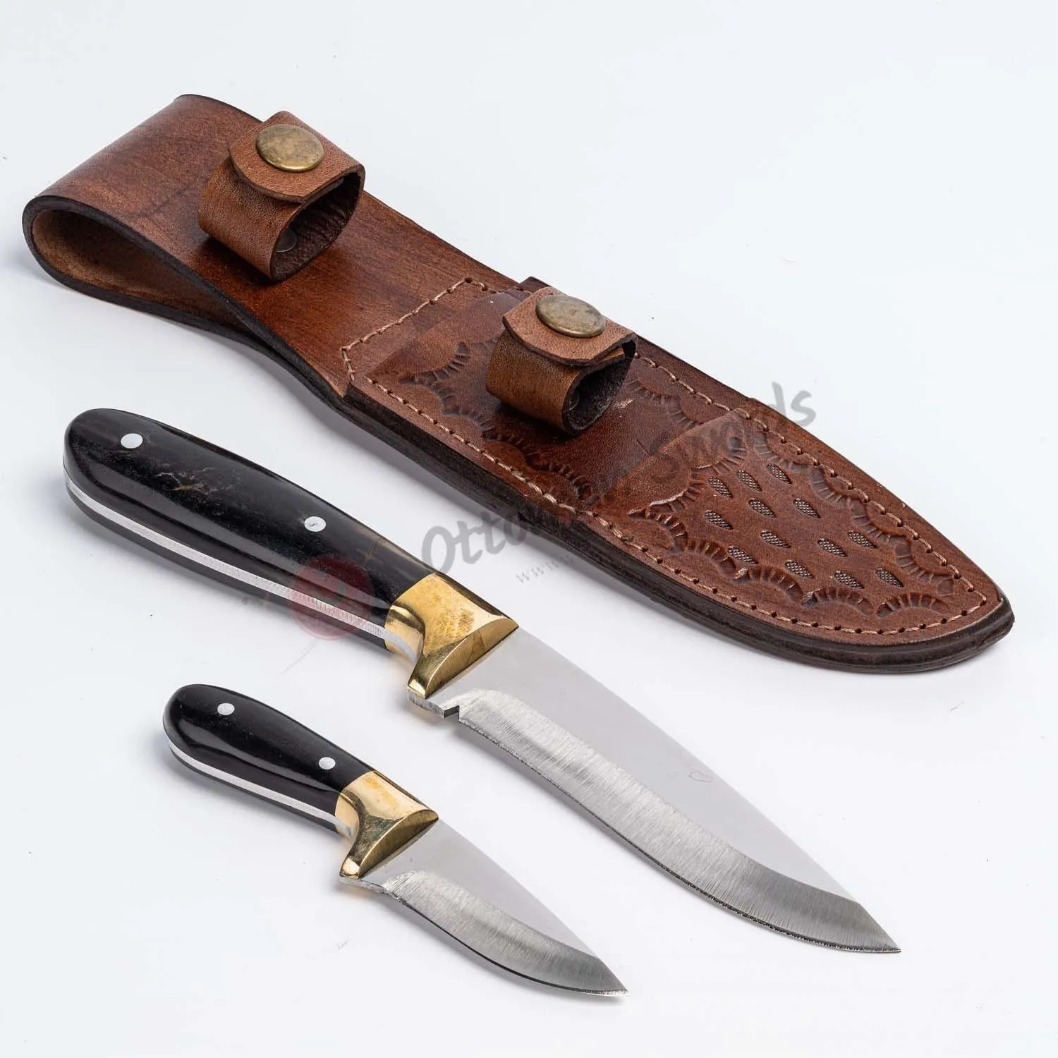 Ram Horn Crust Handles Hunter Knife Set Black