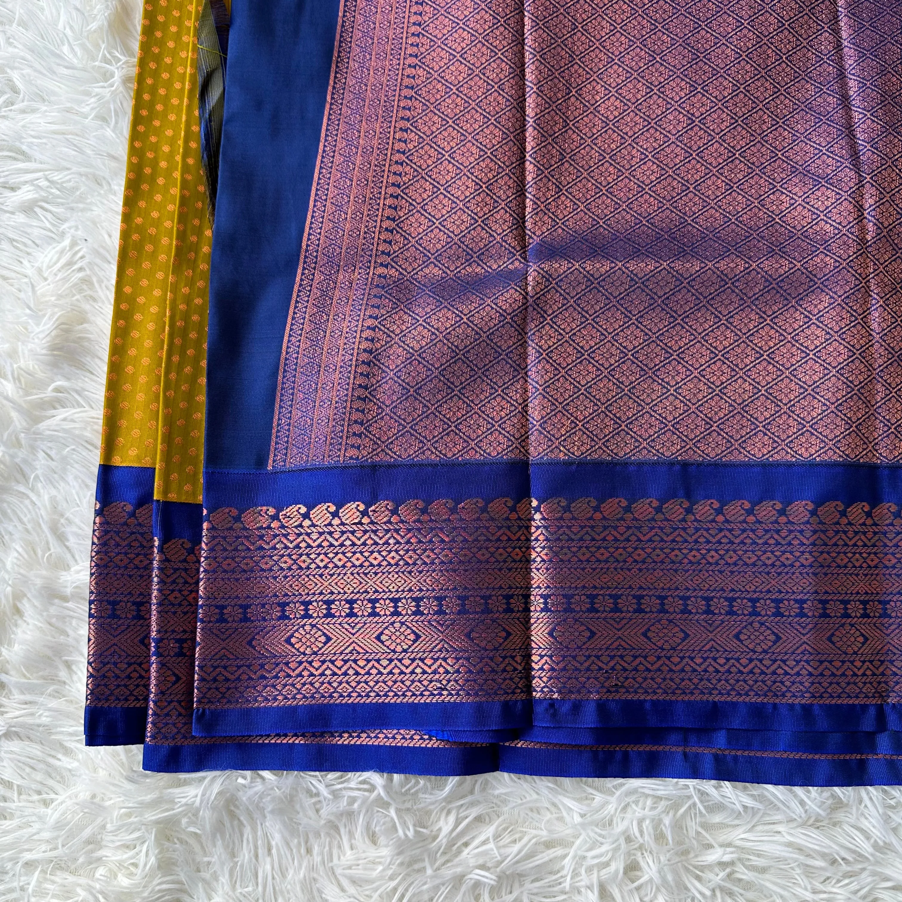 The Creamy Butterscotch Yellow Semi Silk Saree With Navy Blue Border